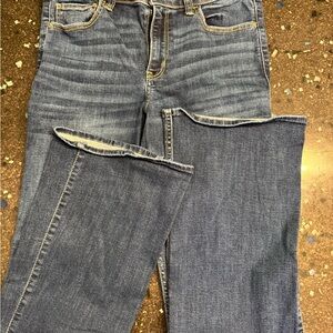 Hollister Women’s Bootcut Jeans in Dark Blue